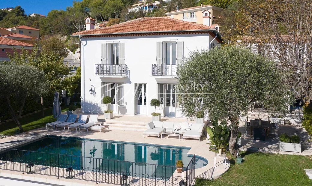 Living In Eze Family Villa With In èze, Provence Alpes Côte D'azur