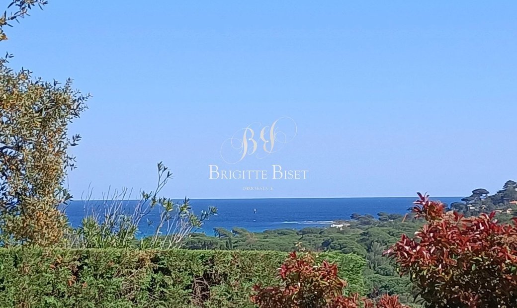 Plot With Sea Overview At In Sainte Maxime, Provence Alpes Côte D'azur