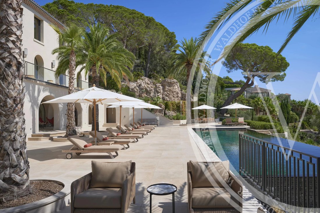 Fully Renovated 3,000 M2 Palace In Cannes, Provence Alpes Côte D'azur