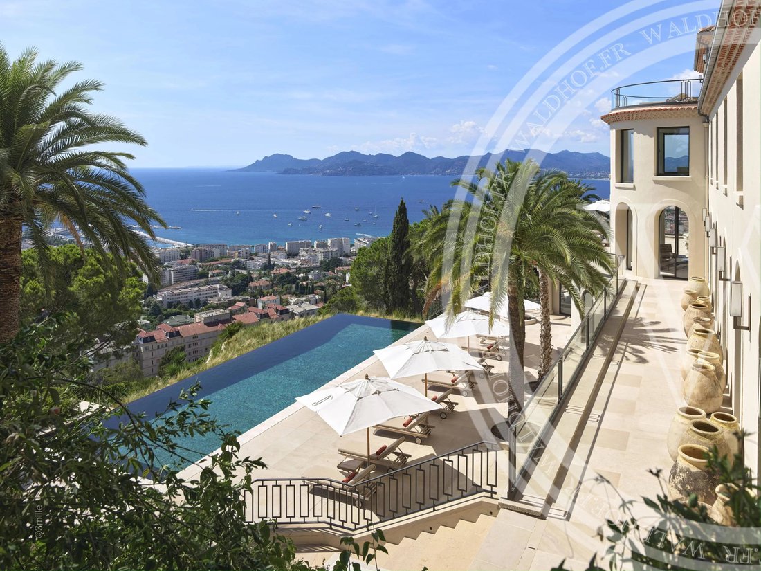 Fully Renovated 3,000 M2 Palace In Cannes, Provence Alpes Côte D'azur