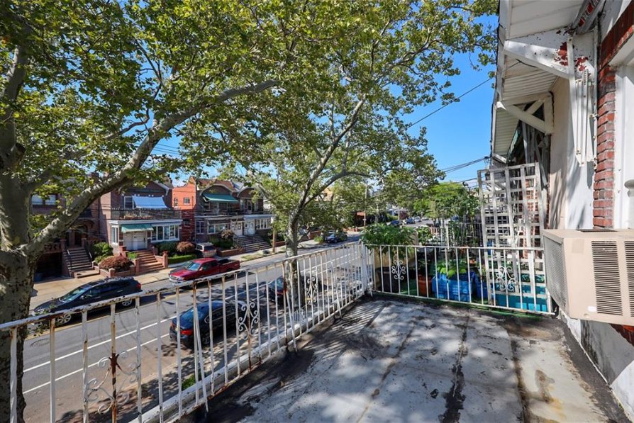 House in New York, New York, United States 3 - 12780514