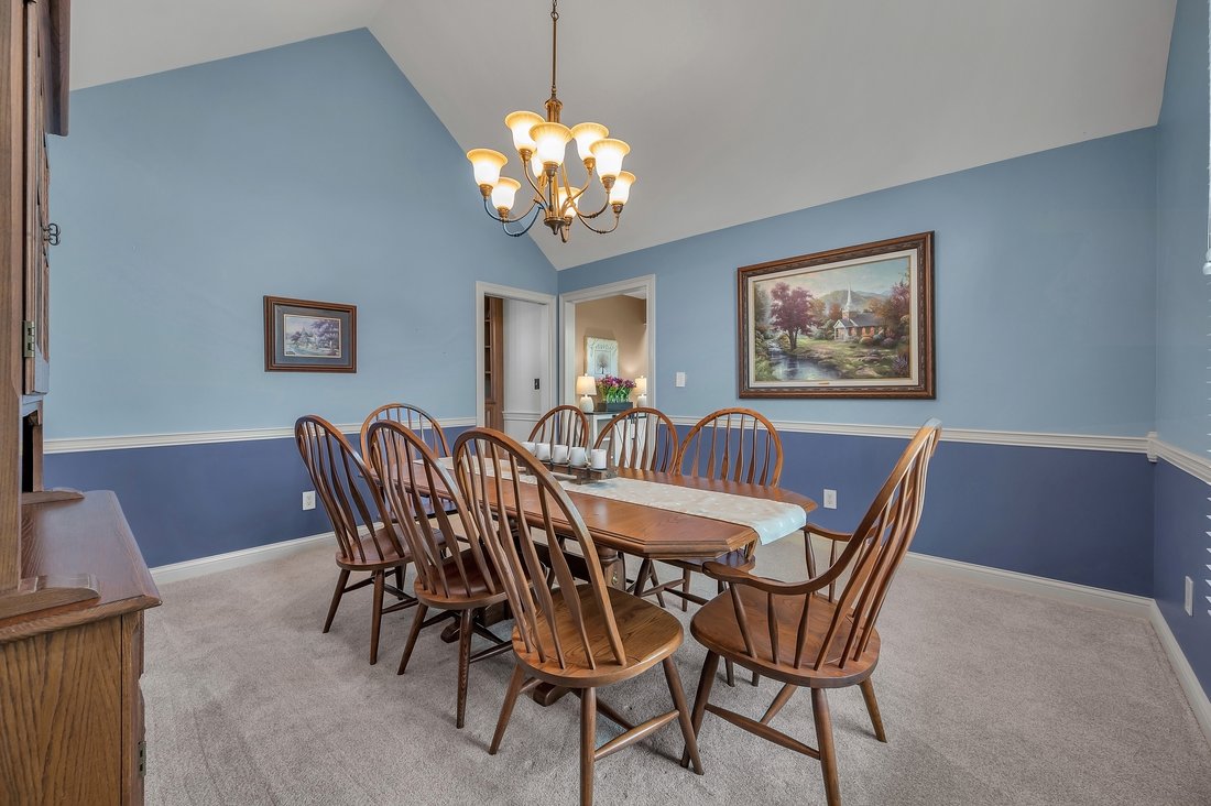 2308 Rocky Hills Lane In Versailles, Kentucky, United States For Sale