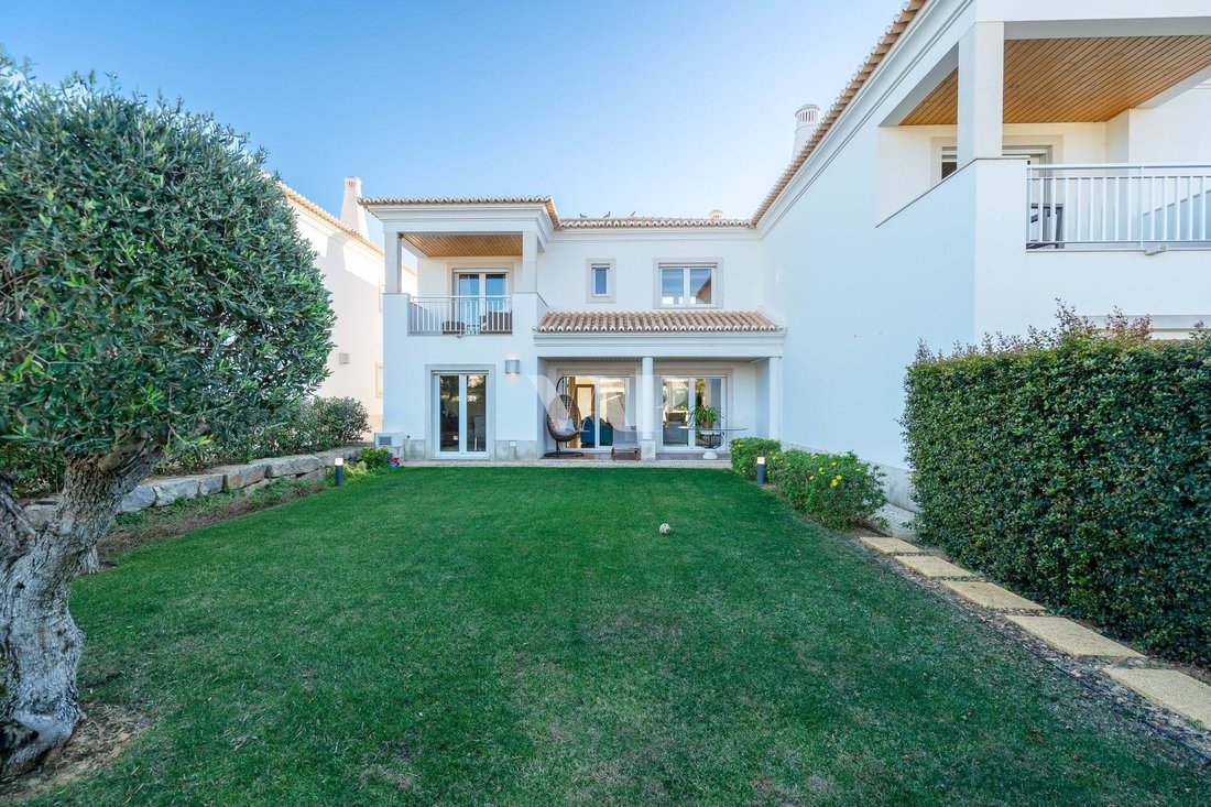 3 + 2 Bedroom Villa For Sale In Vilamoura, Set In A In Faro, Algarve