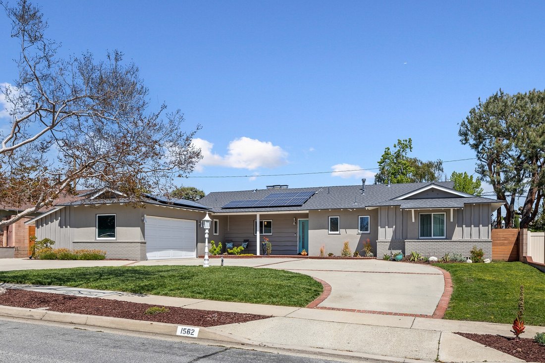 1562 Mural Drive, Claremont, Ca 91711 In Claremont, California, United