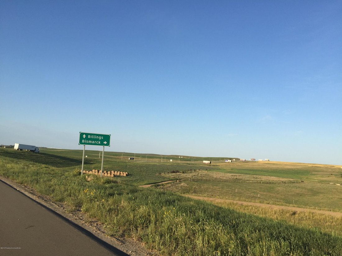 Vacant Land In Dickinson, North Dakota, United States For Sale (12781221)