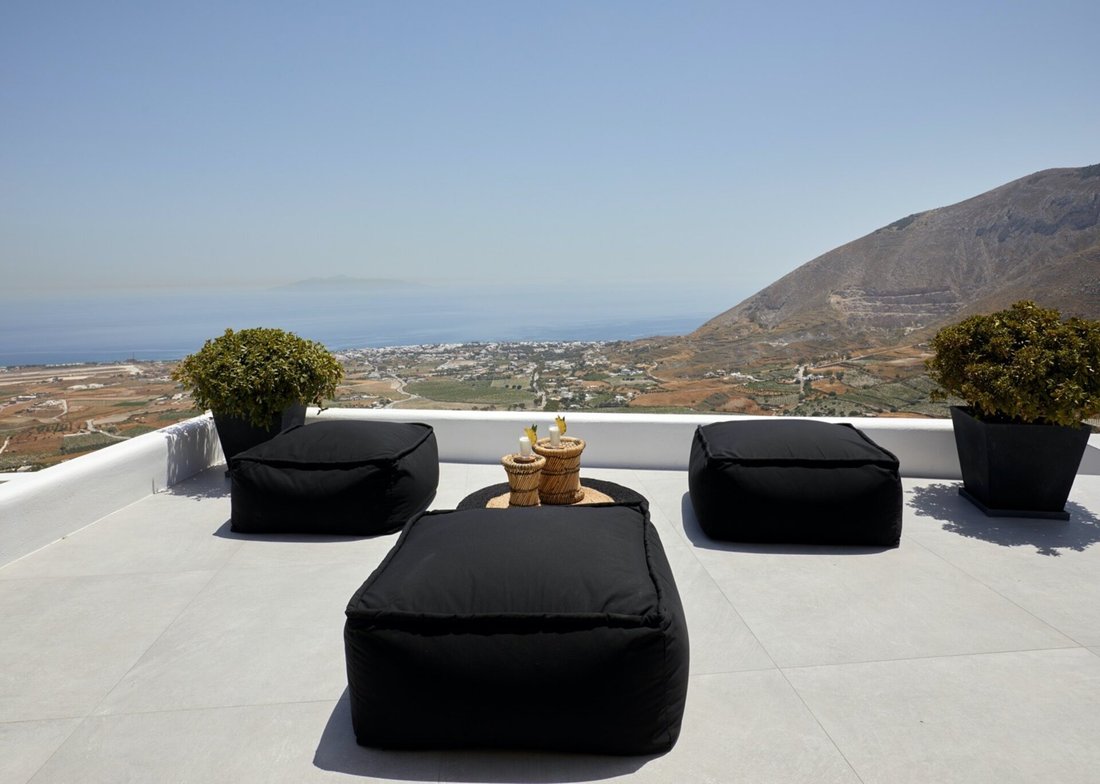 Villa in Thira, Aegean, Greece 3 - 12781584