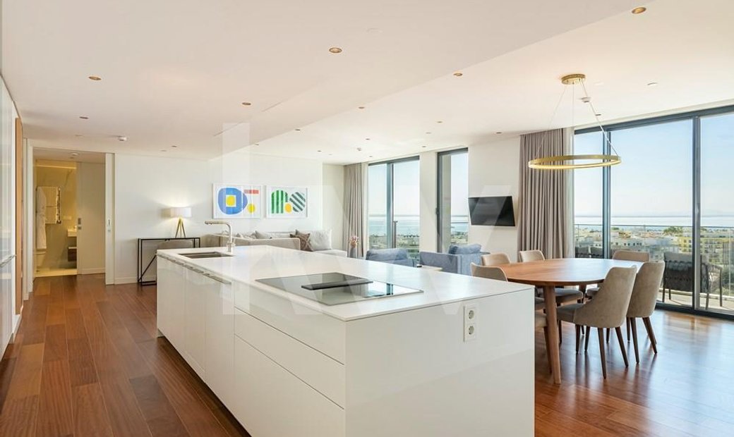 Apartments with a View of Hudson River & NYC | The Modern - Luxury Apartments With River View