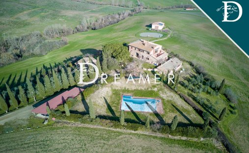 Villa in Torrita di Siena, Tuscany, Italy 1