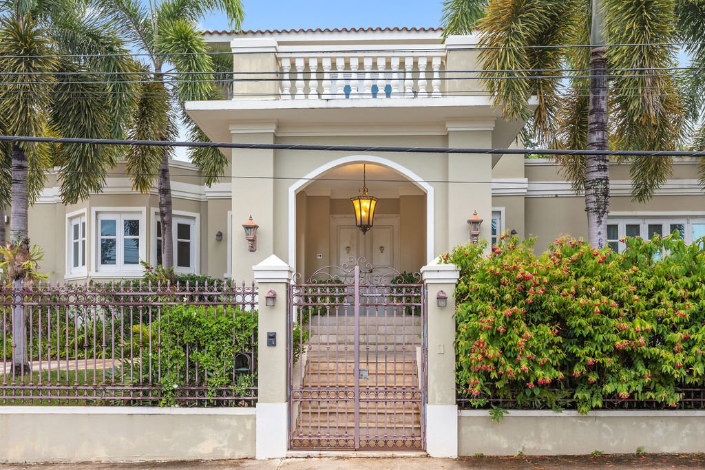 Villa Caparra J 16 In Guaynabo, Guaynabo, Puerto Rico For Sale (12784466)