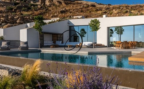 House in Makronisos, Aegean, Greece 1