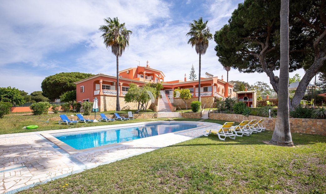 5 Bedroom Villa For Sale In Olhos De água, With In Albufeira, Algarve, Portugal For Sale (12784644)