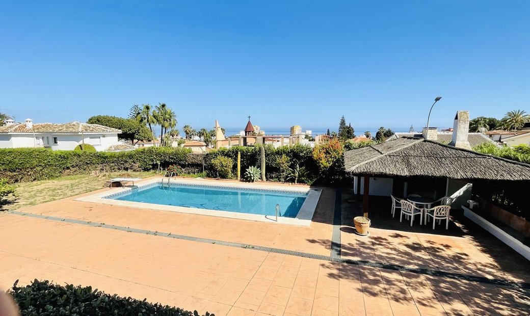 Benalmádena Apartment In Benalmádena, Andalusia, Spain For Sale (12785061)