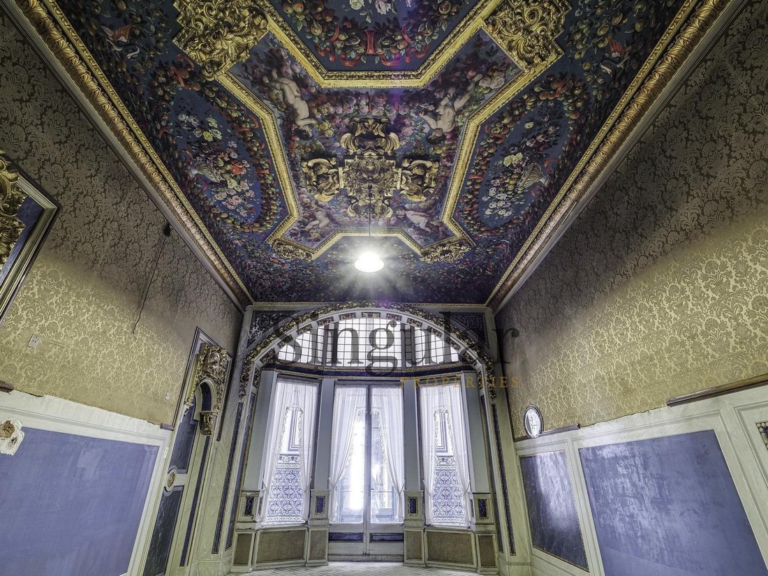 A Residential Building For Sale With Modernist In Reus, Catalonia