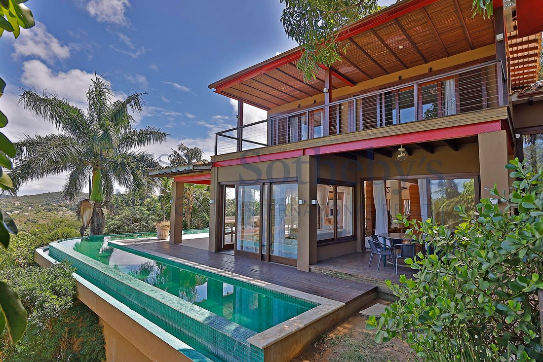 Contemporary House Overlooking The Sea In Armação Dos Búzios, Brazil