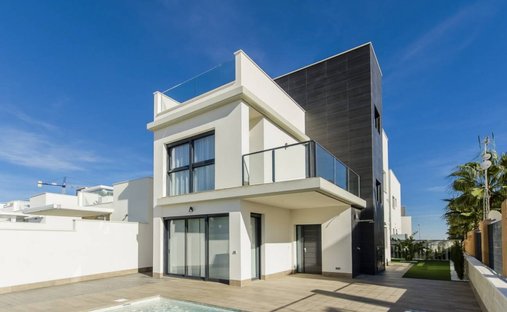 Villa in San Miguel de Salinas, Valencian Community, Spain 1
