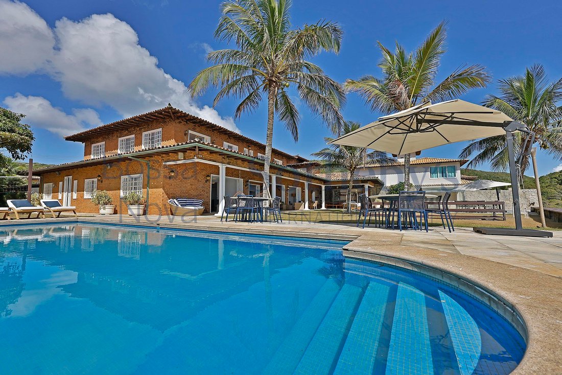 House Standing On The Sand At Praia Do Canto In Armação Dos Búzios