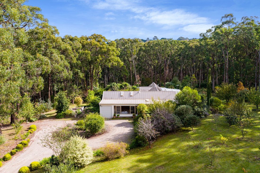 208 Point Leo Road, Red Hill South In Red Hill South, Victoria