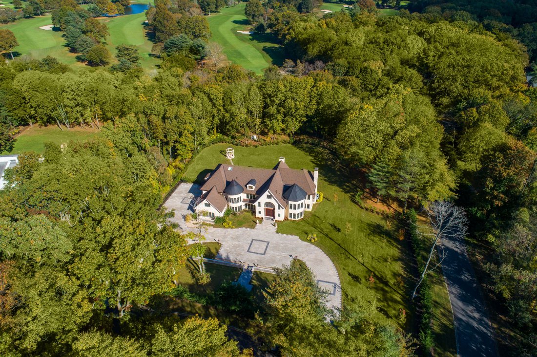 2 Brook Lane, Brookville, Ny 11545 In Brookville, Pennsylvania, United