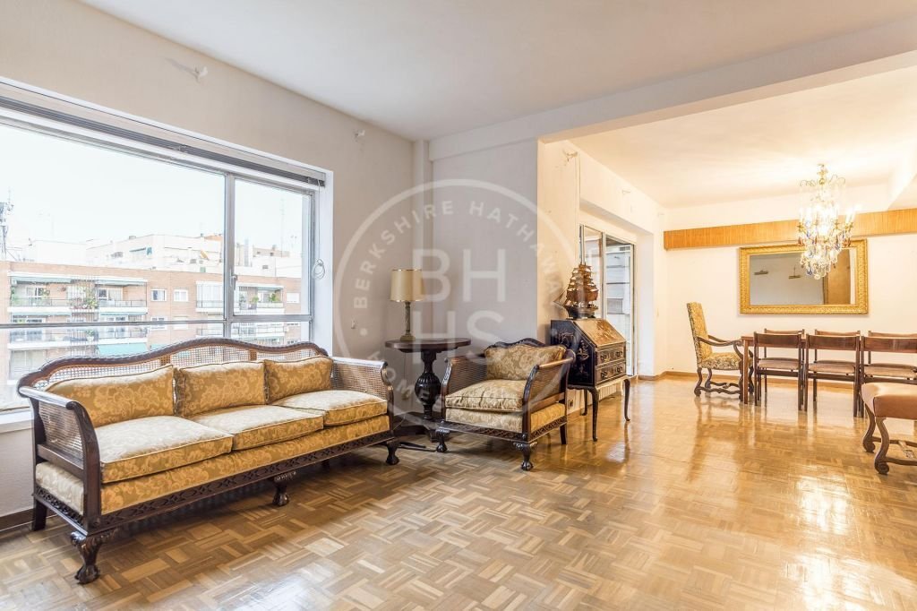 Madrid Apartment In Madrid, Community Of Madrid, Spain For Sale (12794299)