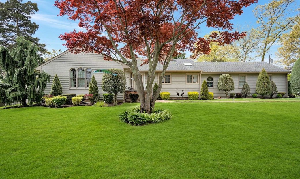 House Massapequa En Massapequa, Nueva York, Estados Unidos En Venta