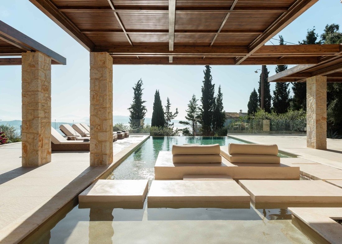 Villa in Northern Corfu, Peloponnese, Western Greece and the Ionian, Greece 3 - 12796037