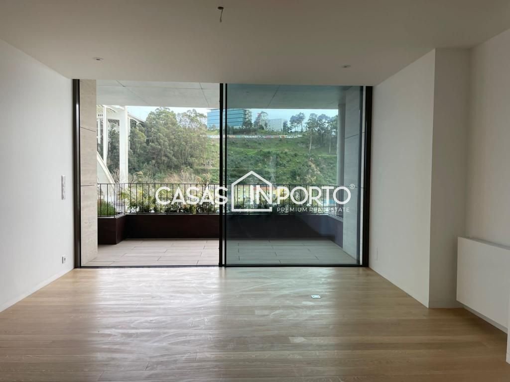 Apartment in Lordelo do Ouro e Massarelos, Porto District, Portugal 2 - 12796929