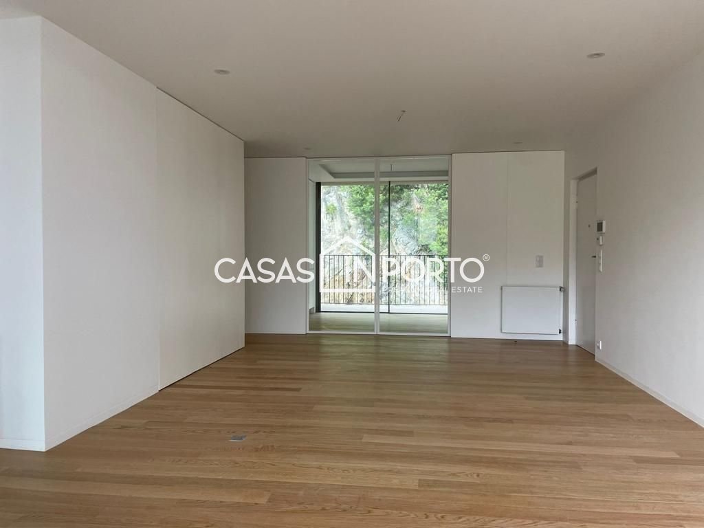 Apartment in Lordelo do Ouro e Massarelos, Porto District, Portugal 4 - 12796929