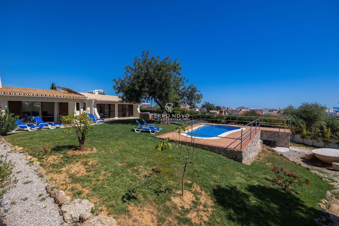 Villa in Olhos de Agua, Algarve, Portugal 1 - 12798375