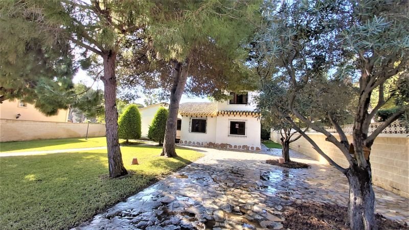 Villa in Orihuela, Valencian Community, Spain 3 - 12799113