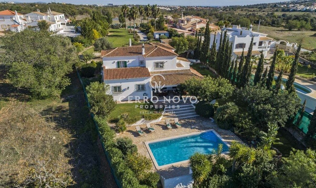 Character Six (5+1) Bedroom Manor House Style In Albufeira, Algarve