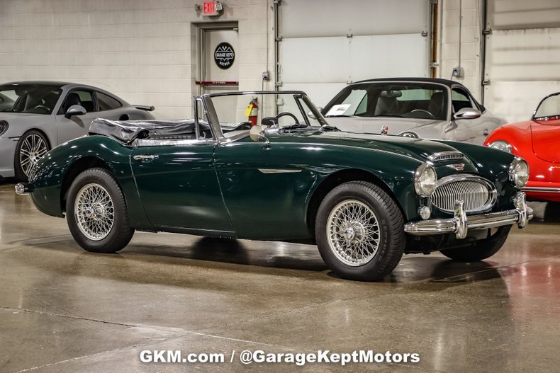Cabriolet in Kentwood, Michigan, United States 1 - 12798703