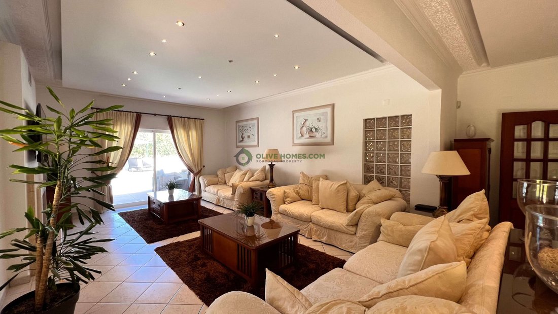 Villa in Quarteira, Algarve, Portugal 4 - 11985123