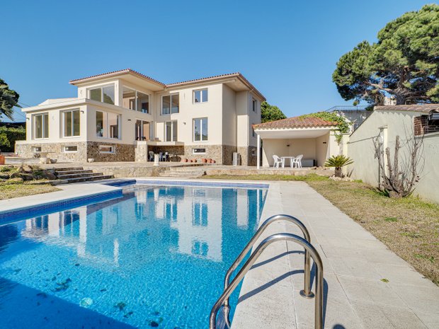 Achat Maison Bord De Mer Espagne Costa Brava | Ventana Blog