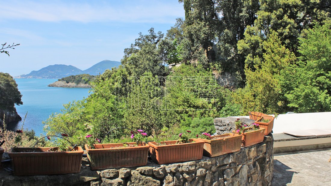 Semi Detached In La Caletta With Terrace, Sea View, In Lerici, Liguria