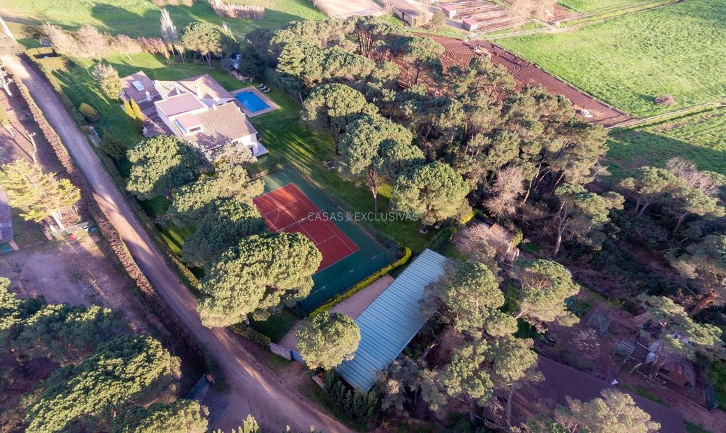 Farmhouse For Sale In De La Selva, Girona In Girona, Catalonia, Spain For Sale (12802608)