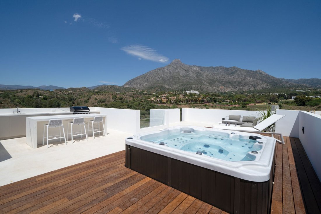Villa in Golden Mile, Andalusia, Spain 4 - 12312790