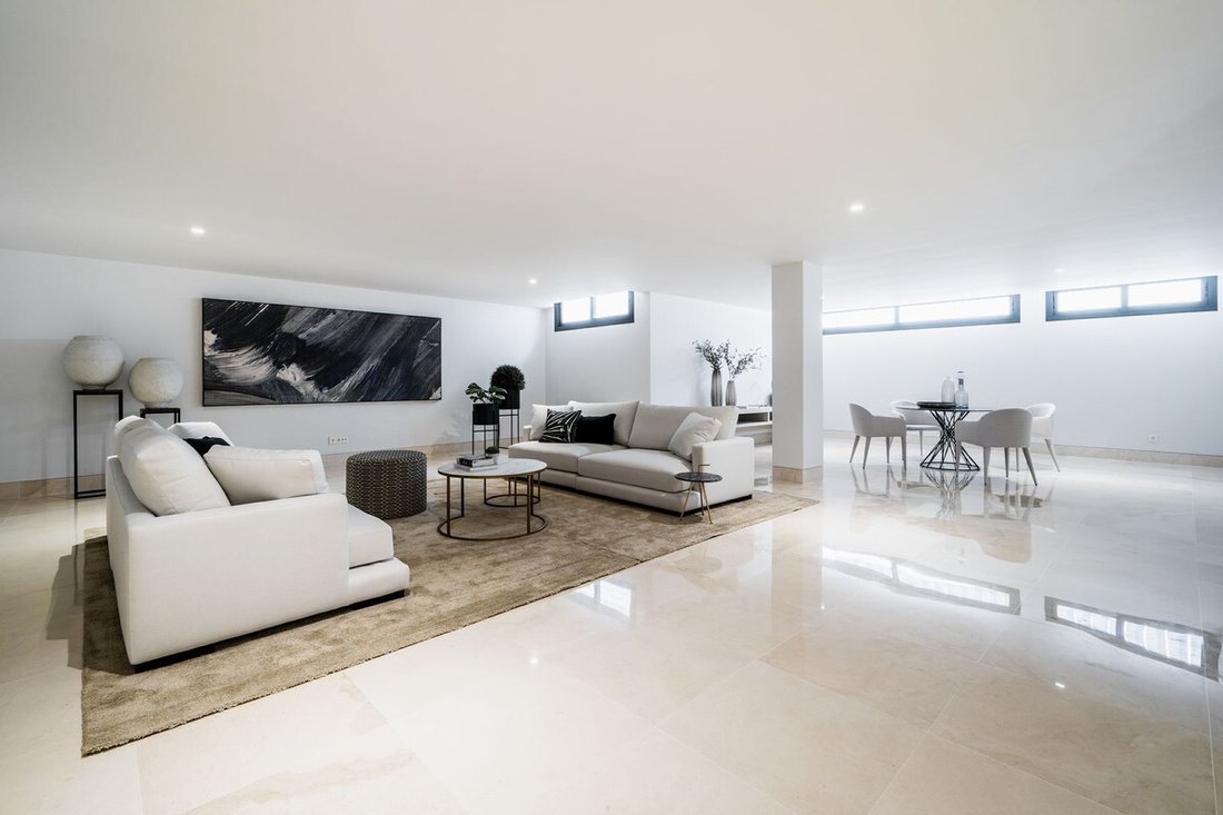 Villa in Golden Mile, Andalusia, Spain 5 - 12312790