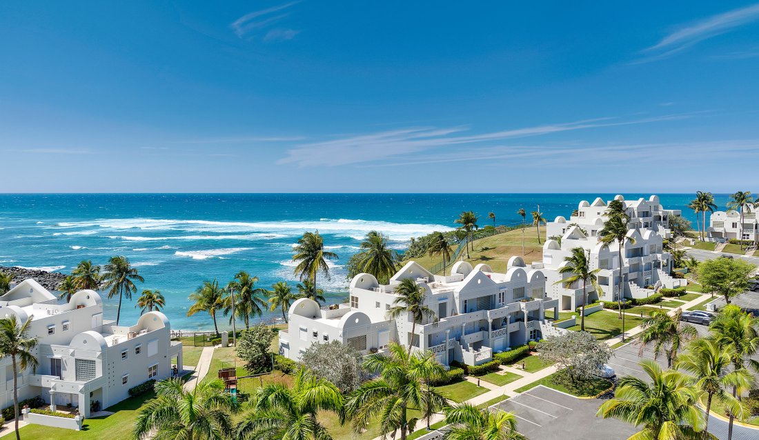 Beachfront Sunset Villa In Dorado Del Mar Resort In Dorado, Dorado
