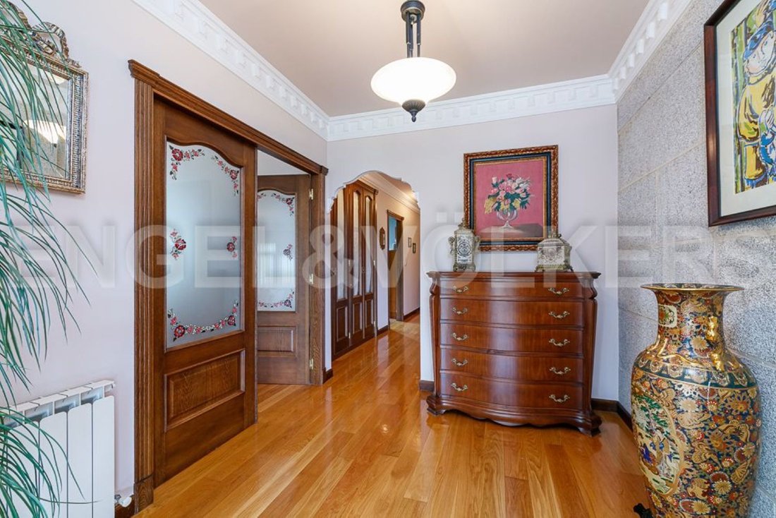 Villa in Chain, Gondomar, Spain 3 - 12803241
