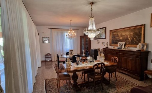 Villa in Carrara, Toskana, Italien 1