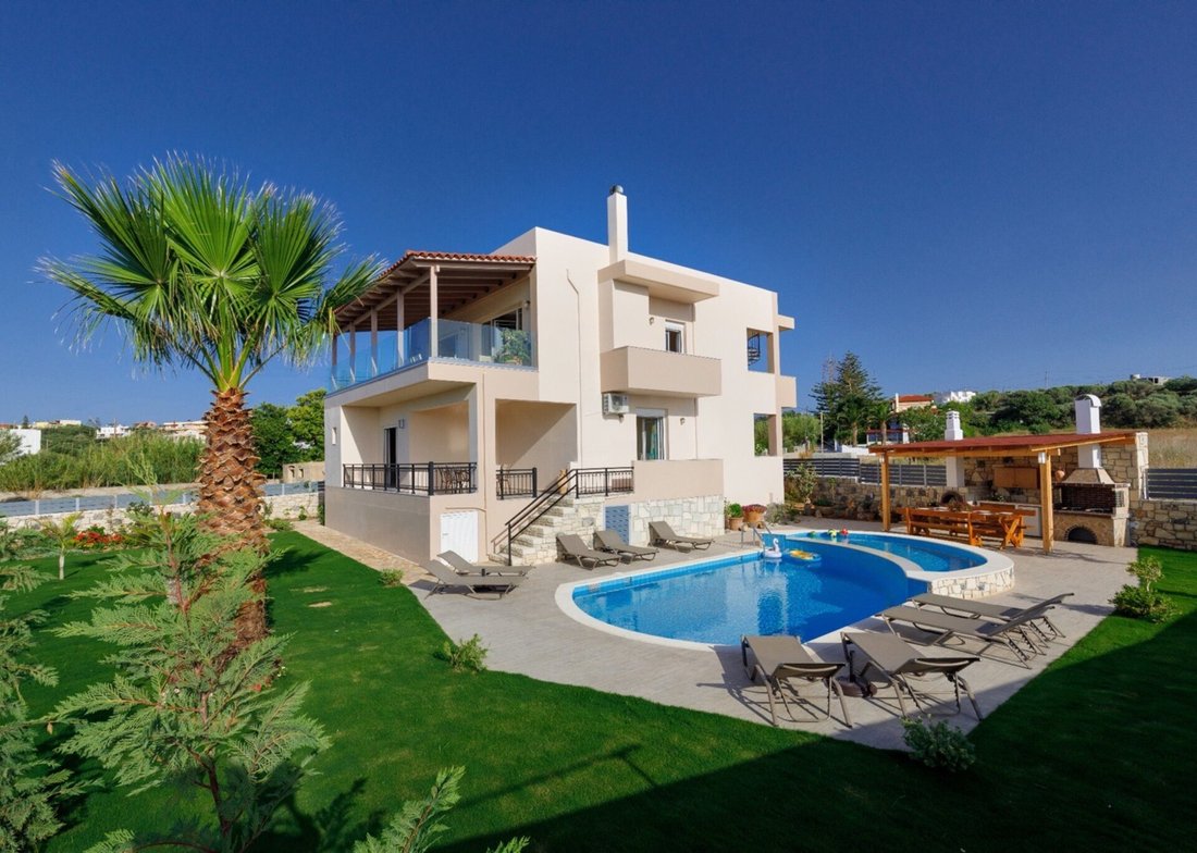 Villa in Crete, Greece 1 - 12803046