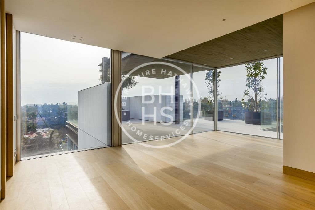 Madrid Apartment In Madrid, Community Of Madrid, Spain For Sale (12805390)