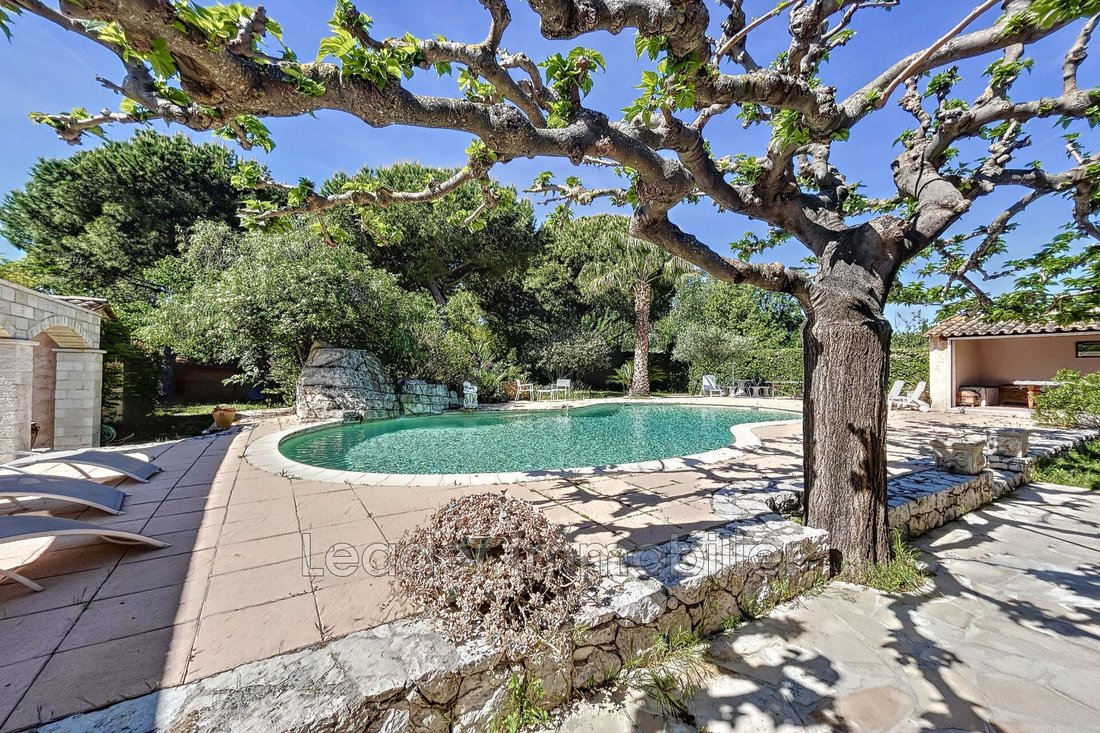 Villa in Les Groules-Les Breguieres, Antibes, France 4 - 12808777
