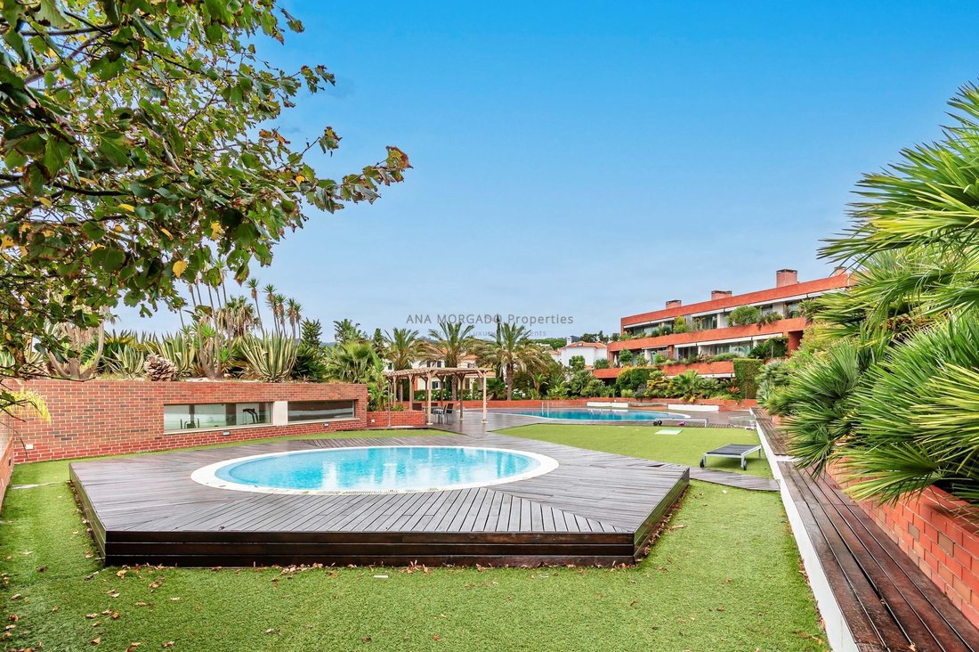 Apartment In Sintra, Lisbon, Portugal For Sale (12806060)