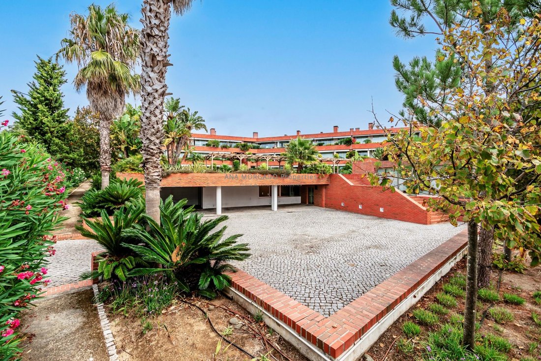 Apartment In Sintra, Lisbon, Portugal For Sale (12806060)