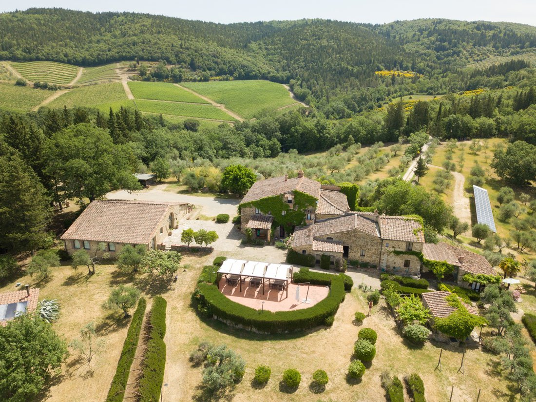 Villa in Castellina in Chianti, Tuscany, Italy 1 - 12815474