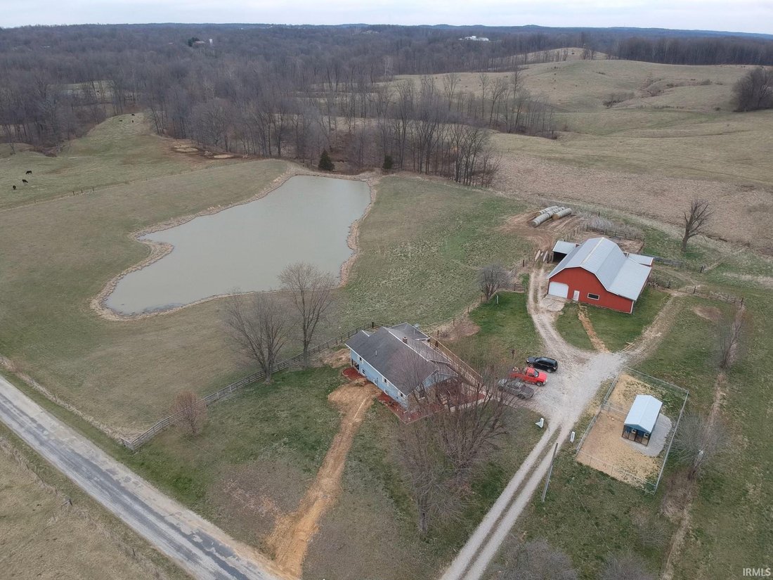 3 Bedrooms Single Family Detached In Bloomfield, Indiana, United States