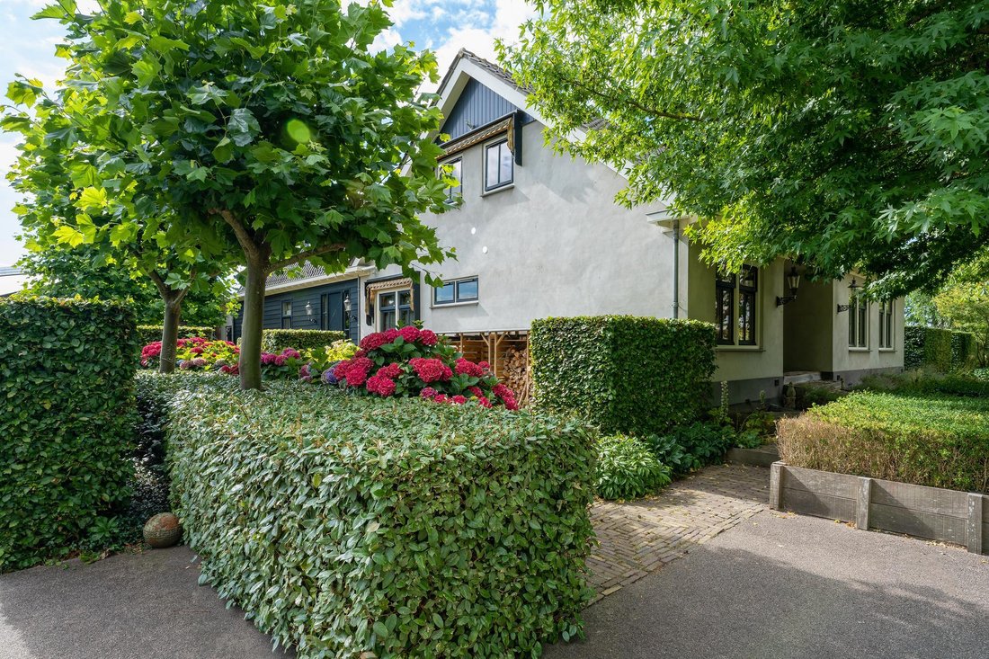 Den Ilp 193 A 1127 Pv Den Ilp In Den Ilp, North Holland, Netherlands