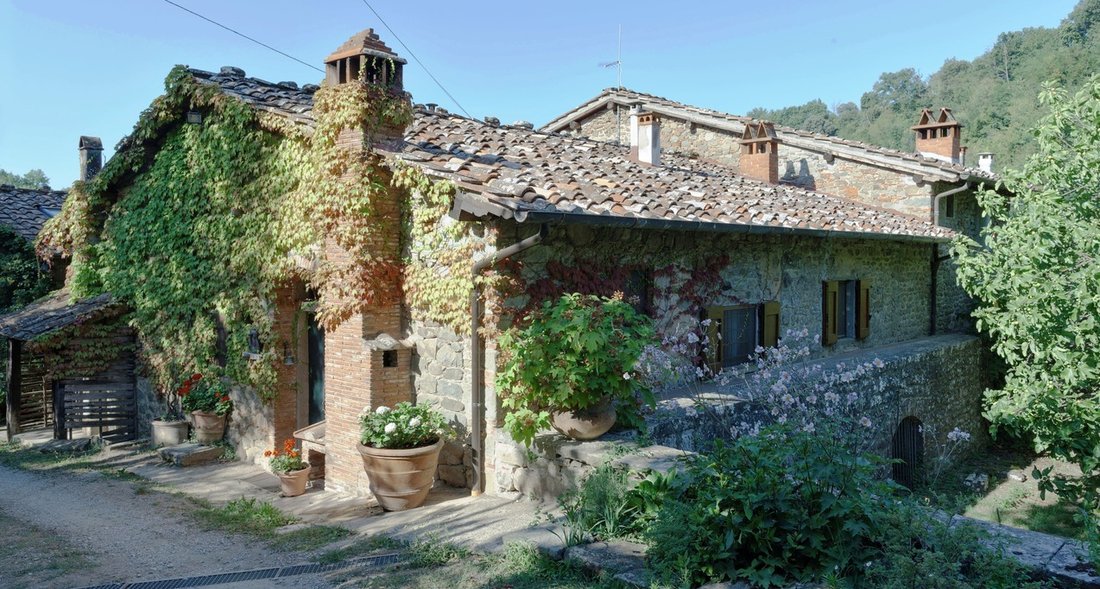 Full Of The Charm And The Tuscan Atmosphere Of The Past In Tuscany