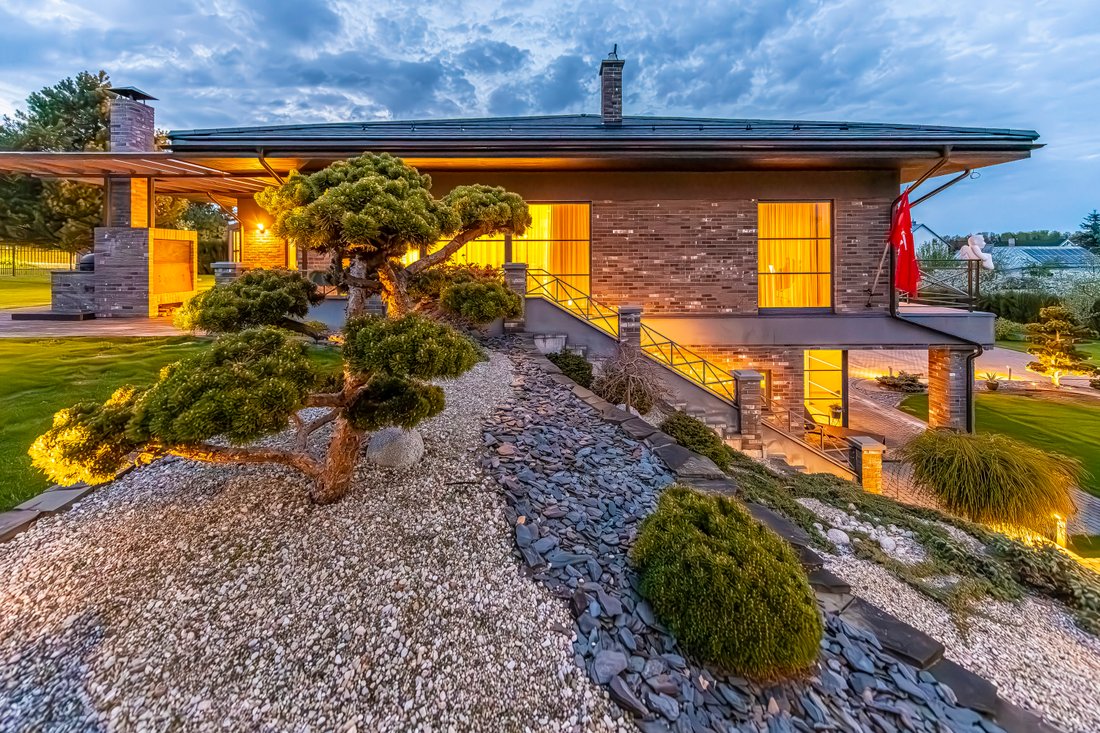 Splendid House On A Big Land Plot In Didžioji Riešė, Vilnius County